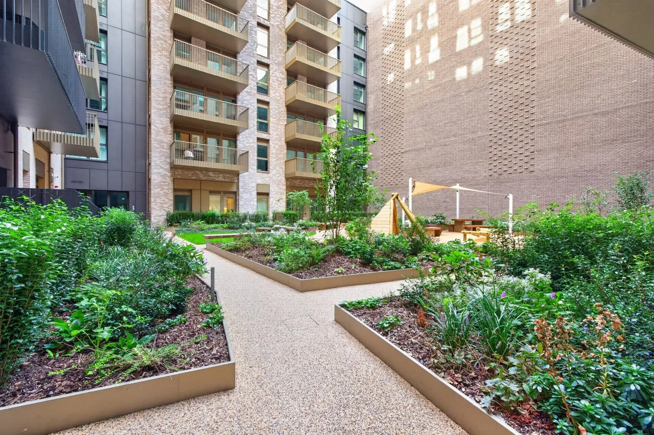 Gasholder Place, London, SE11, photo 21