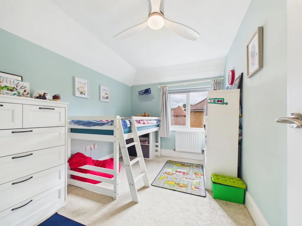 Orwell Drive, Arborfield Green, RG2, photo 12
