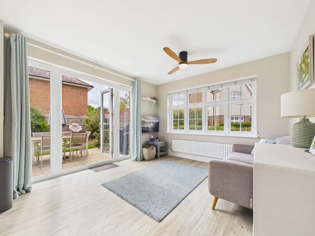 Orwell Drive, Arborfield Green, RG2, photo 4