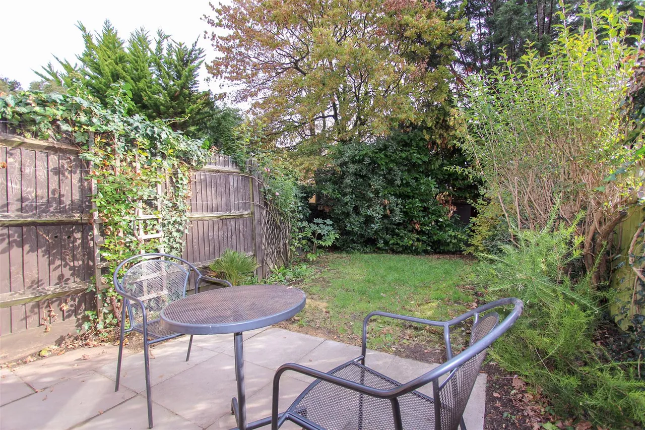 Park Road, Uxbridge, UB8 1NW, photo 7