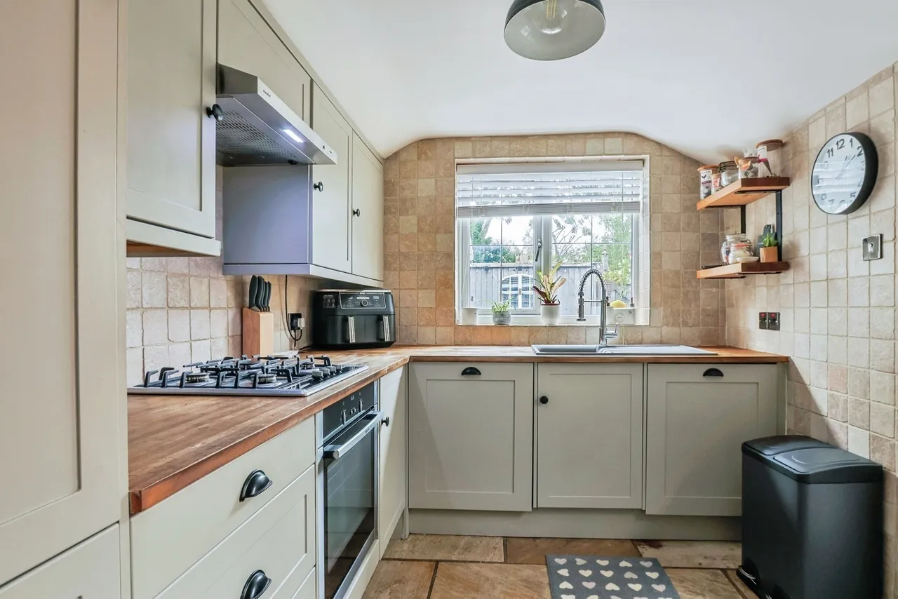 Ropers Lane, Poole, BH16, photo 6