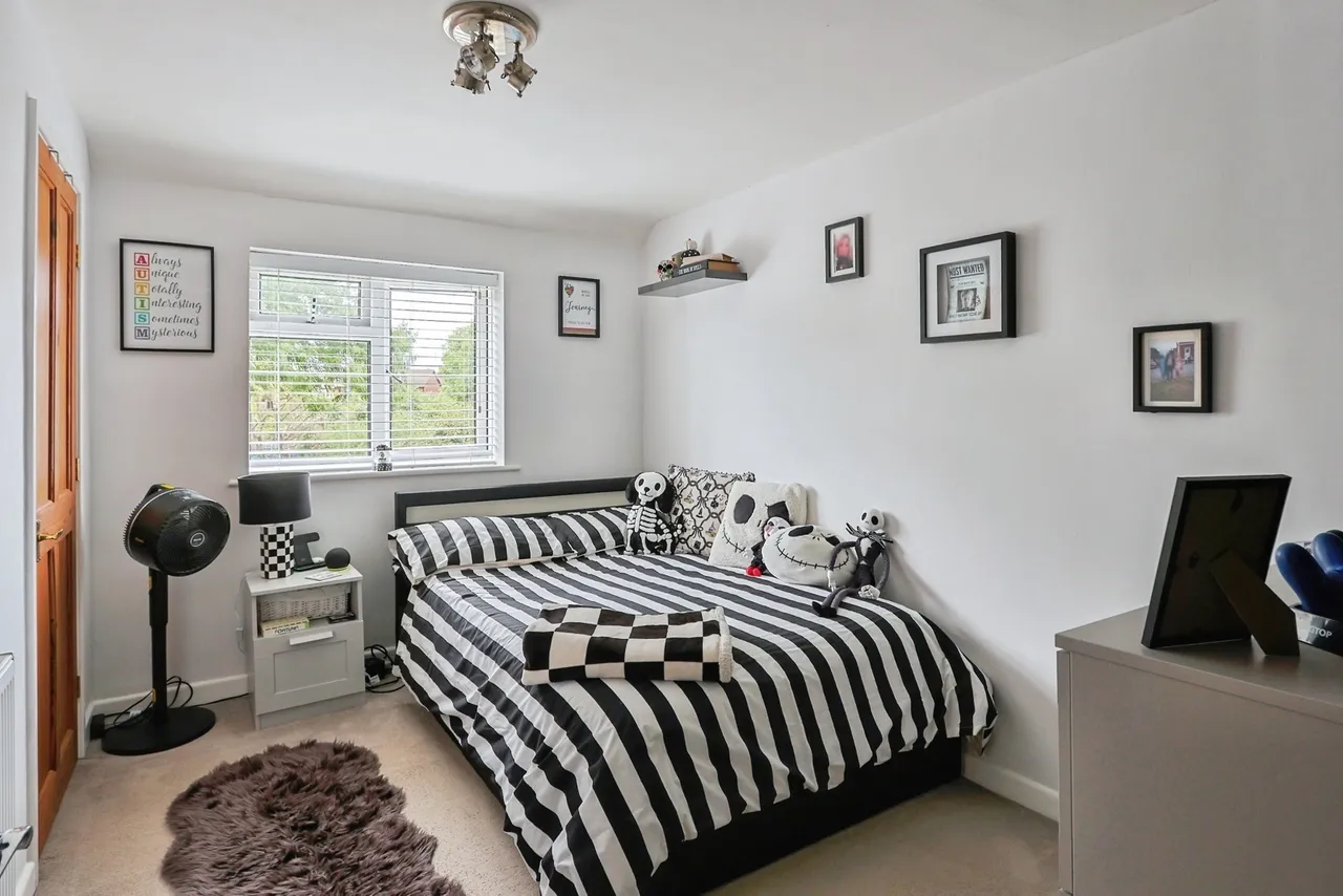 Ropers Lane, Poole, BH16, photo 13