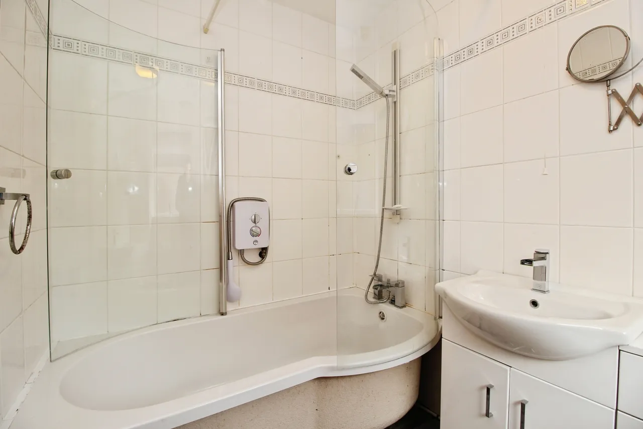 Cumbrian Way, Wakefield, WF2, photo 10