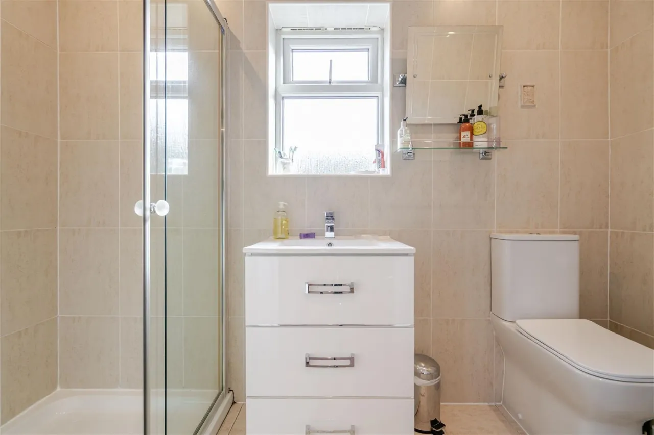 Lambton Road, Worsley, M28, photo 18