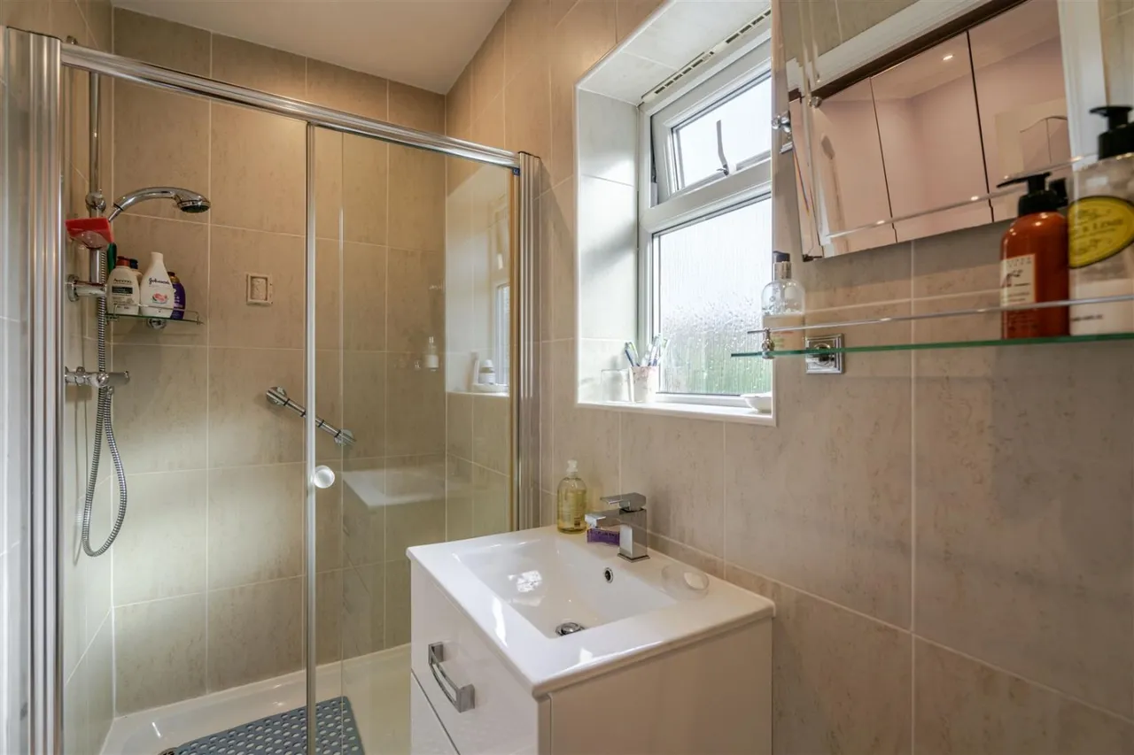 Lambton Road, Worsley, M28, photo 19