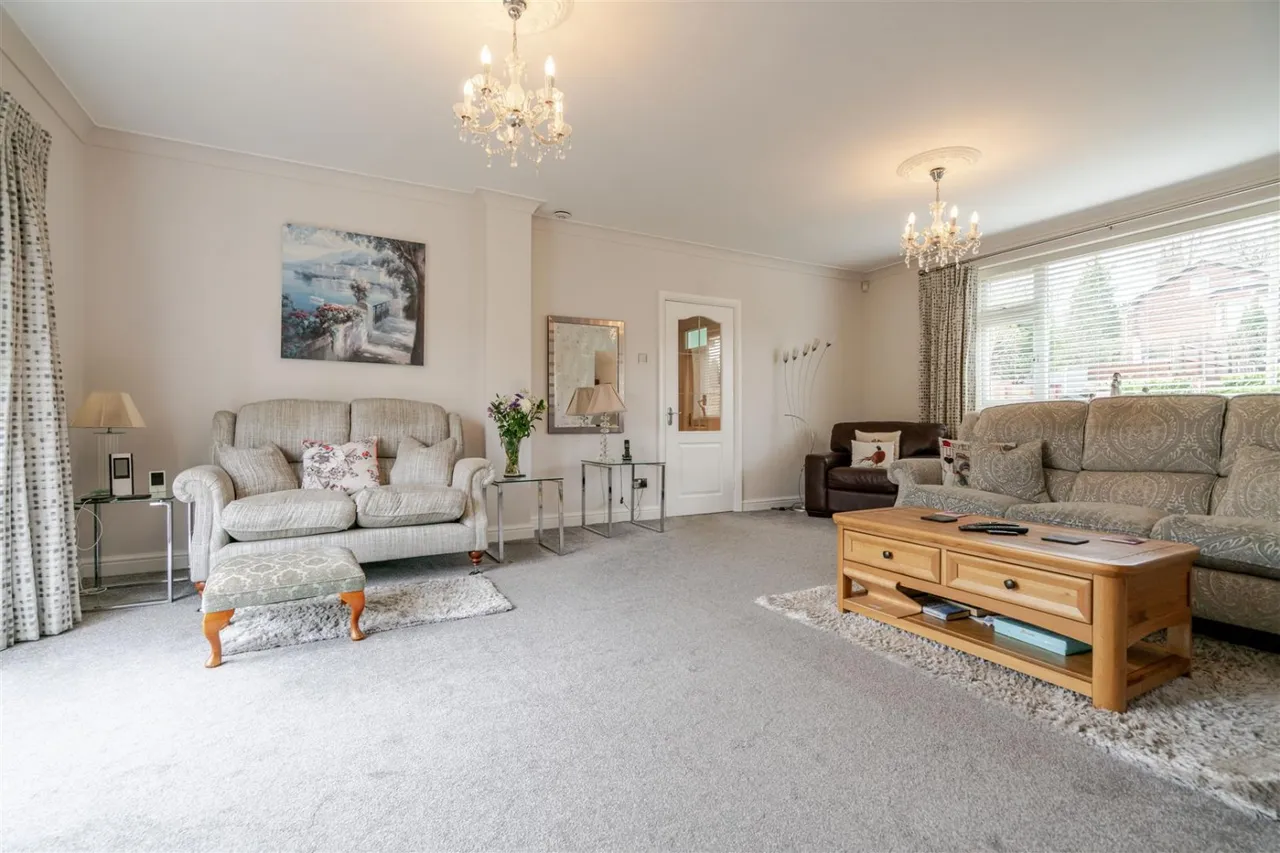 Lambton Road, Worsley, M28, photo 5