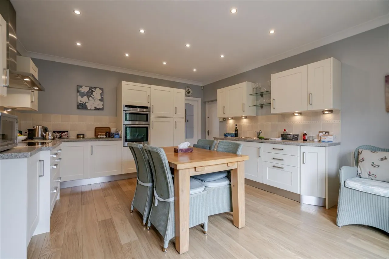 Lambton Road, Worsley, M28, photo 10