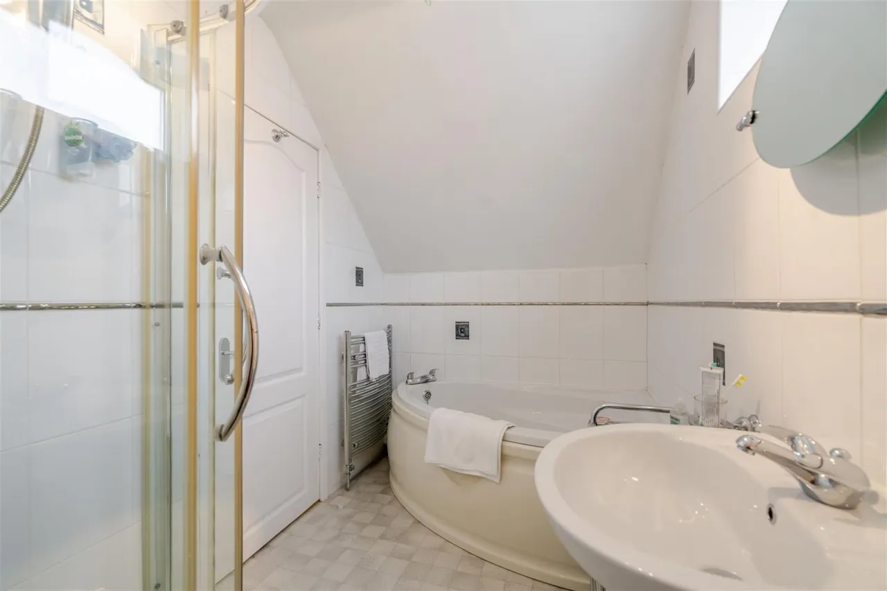 Lambton Road, Worsley, M28, photo 26