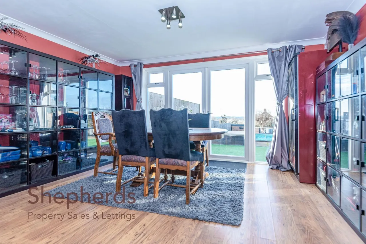 Pecks Hill, Nazeing, EN9, photo 6