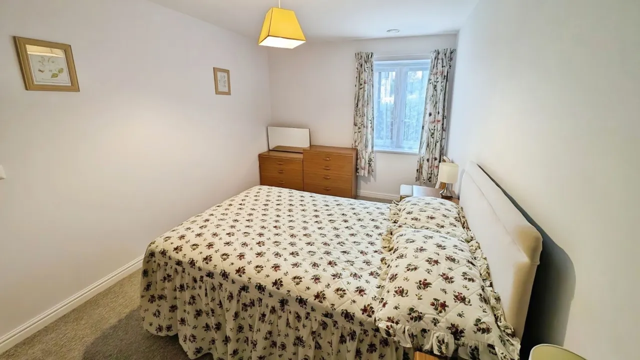 Blue Cedar Close, Yate, BS37, photo 8
