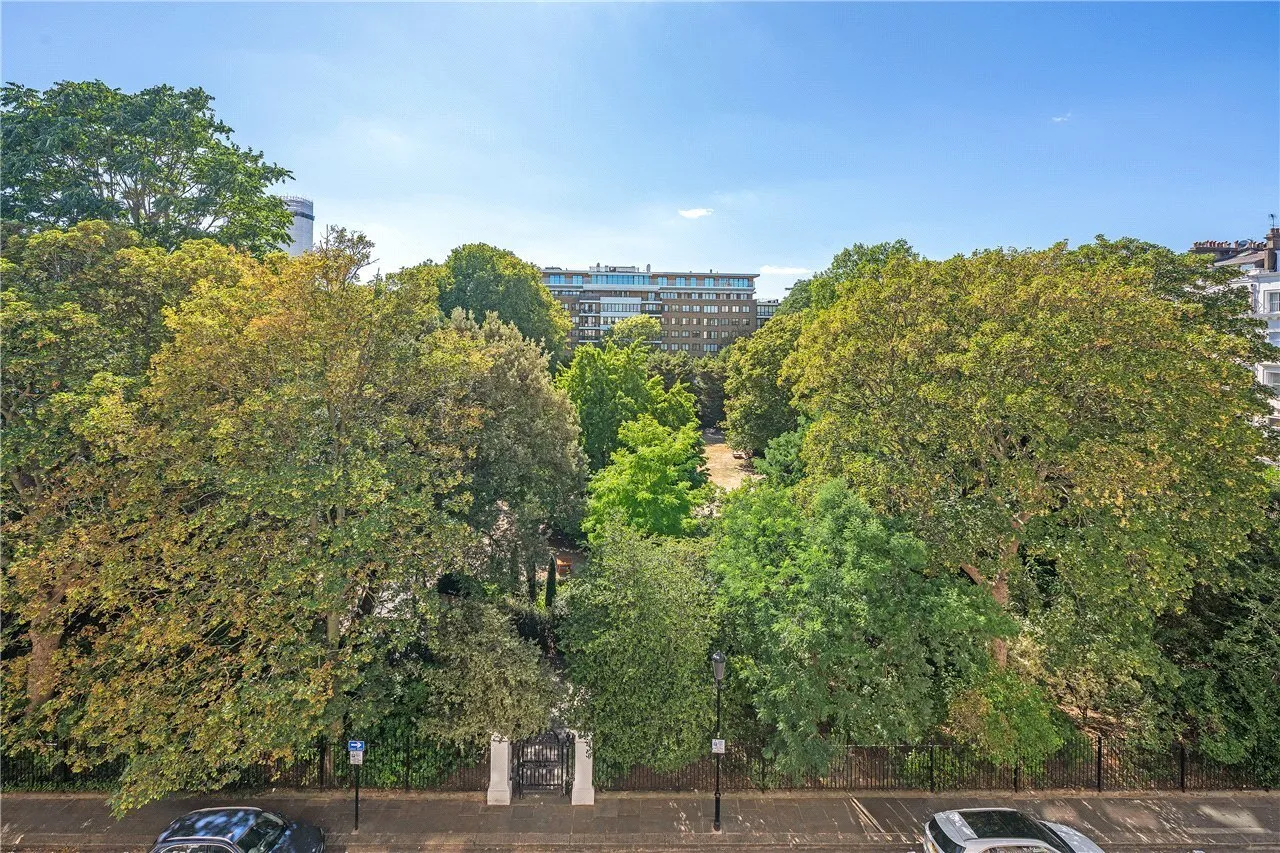 Queens Gate Gardens, London, SW7, photo 12