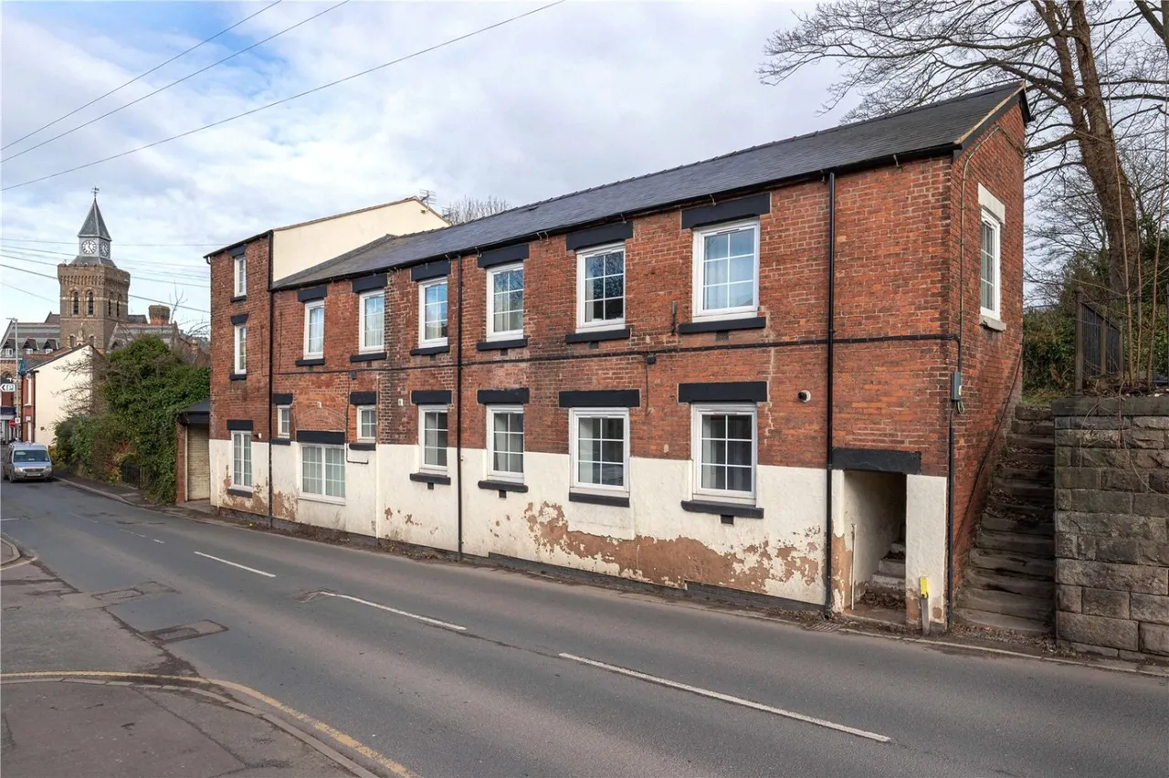 1 bed flat for sale, Colehill Bank, Congleton, CW12
