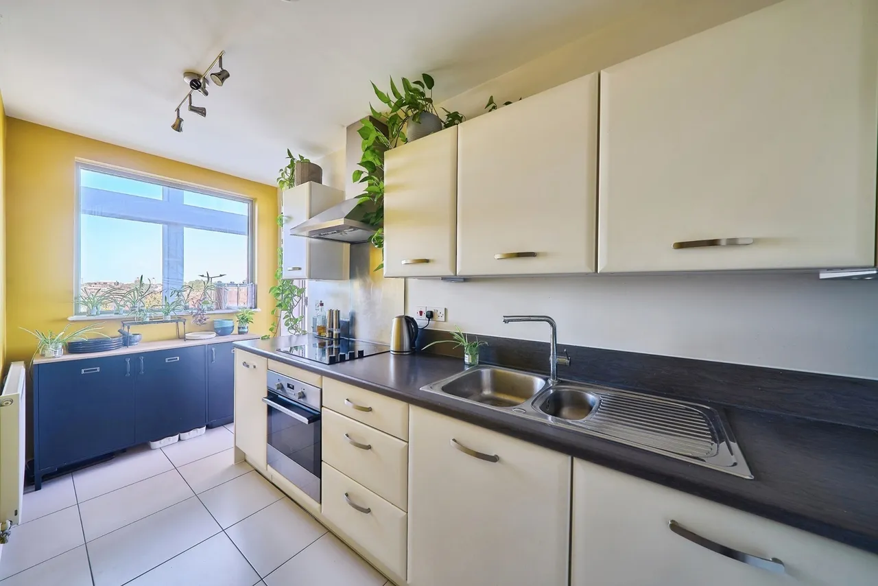 Hammersley Road, London, E16, photo 10