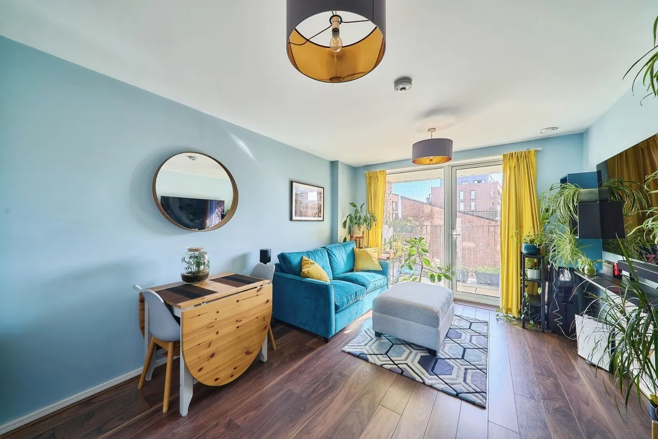 Hammersley Road, London, E16, photo 3