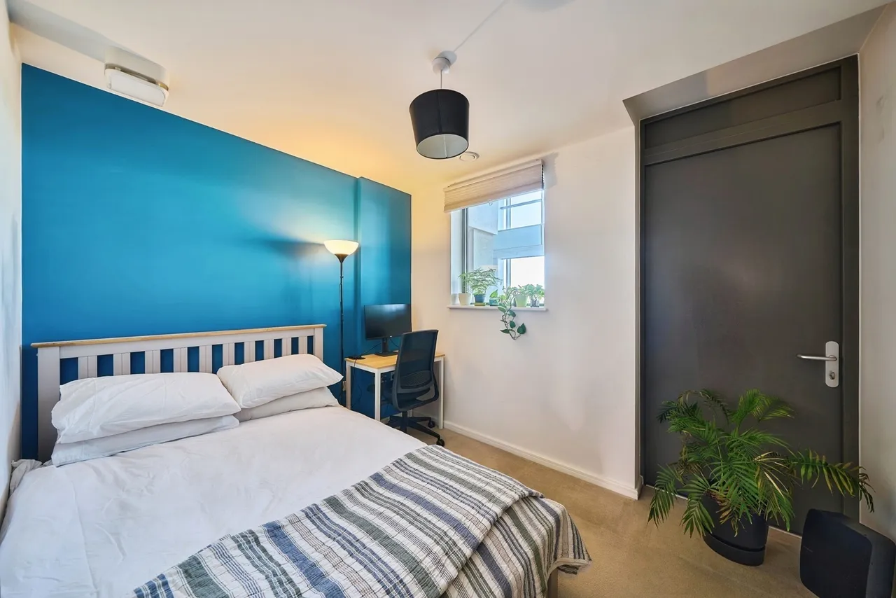 Hammersley Road, London, E16, photo 8