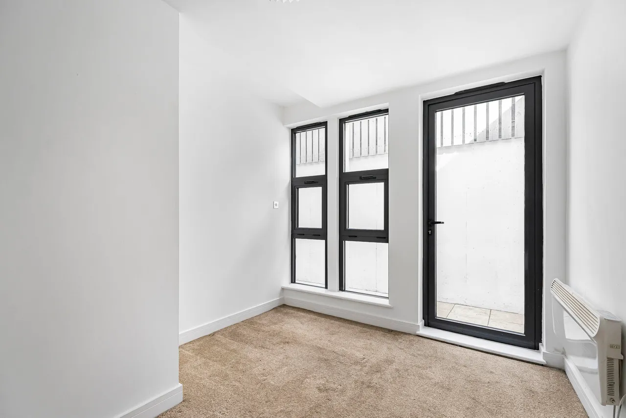 Copenhagen Place, London, E14, photo 3