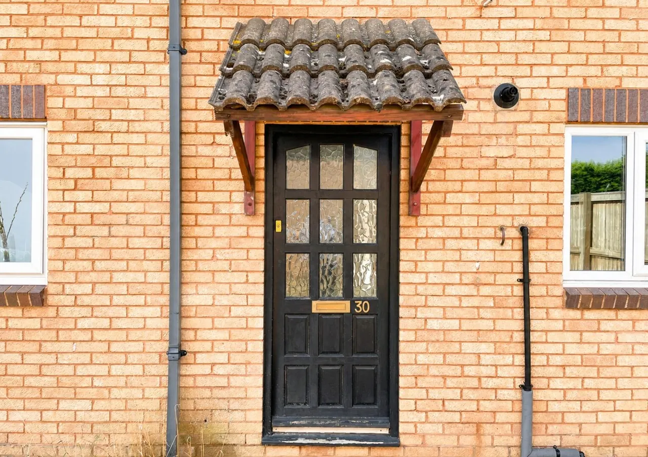 Larchfield Close, Frome BA11 2UG, photo 20