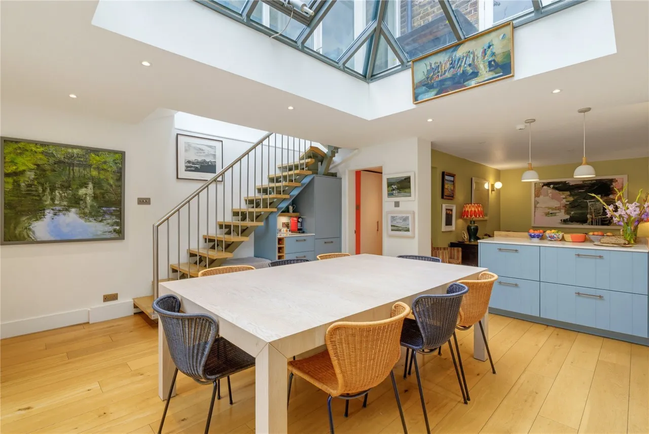 Ramsden Road, London, SW12, photo 12