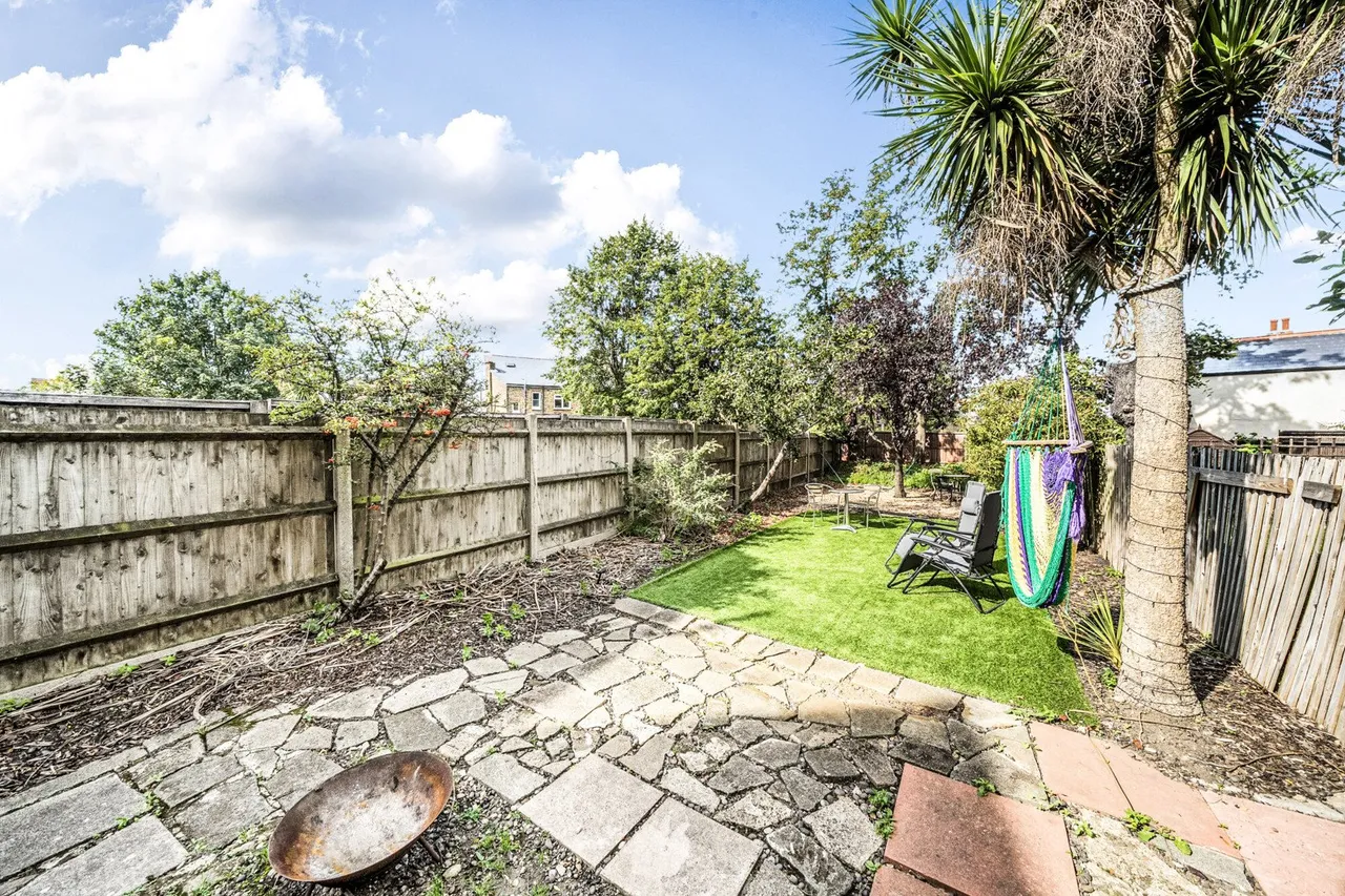 Charlton Road, SE3, photo 3