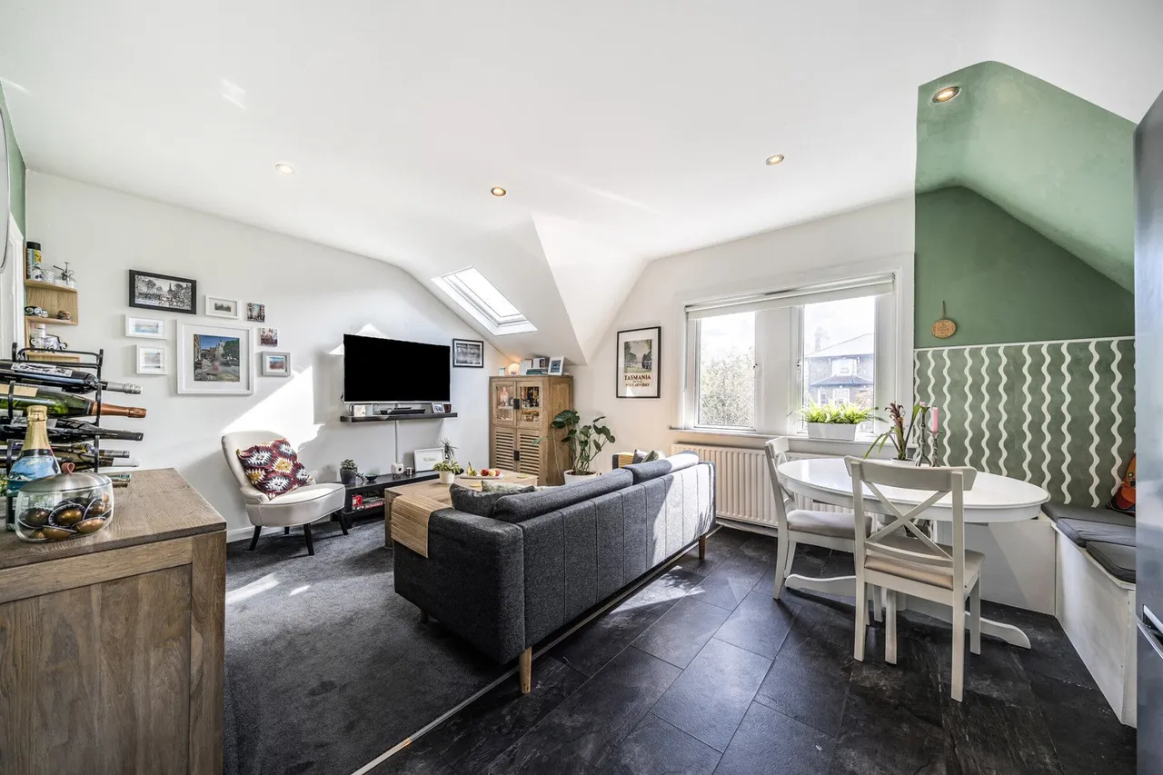 Charlton Road, SE3, photo 17