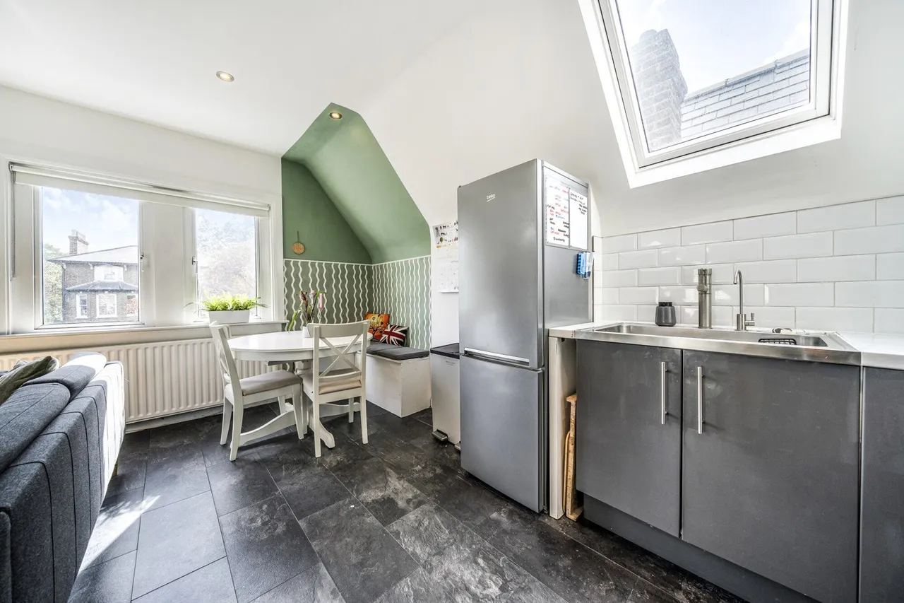 Charlton Road, SE3, photo 10