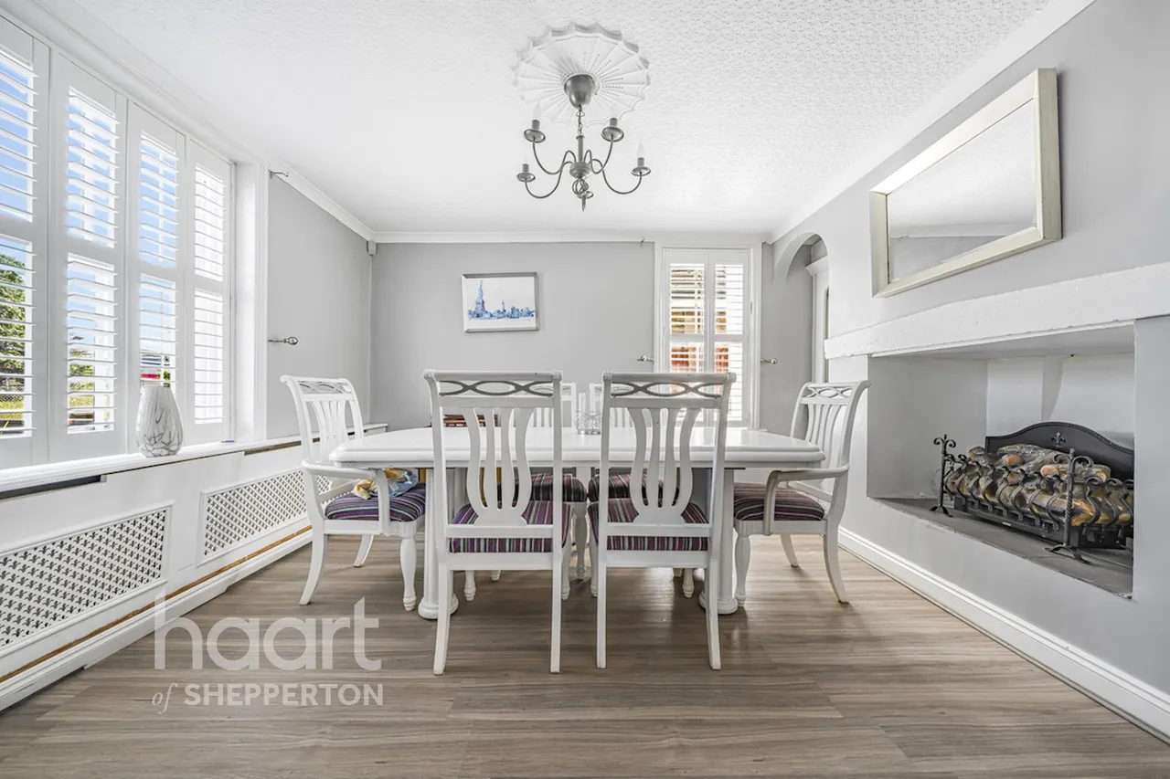 Bedfont Road, Stanwell, TW19, photo 7