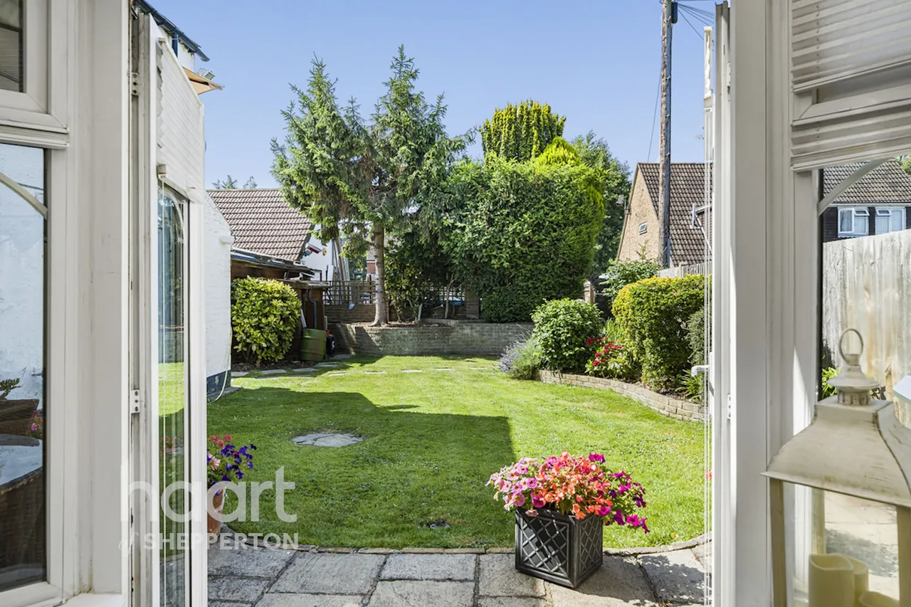 Bedfont Road, Stanwell, TW19, photo 10
