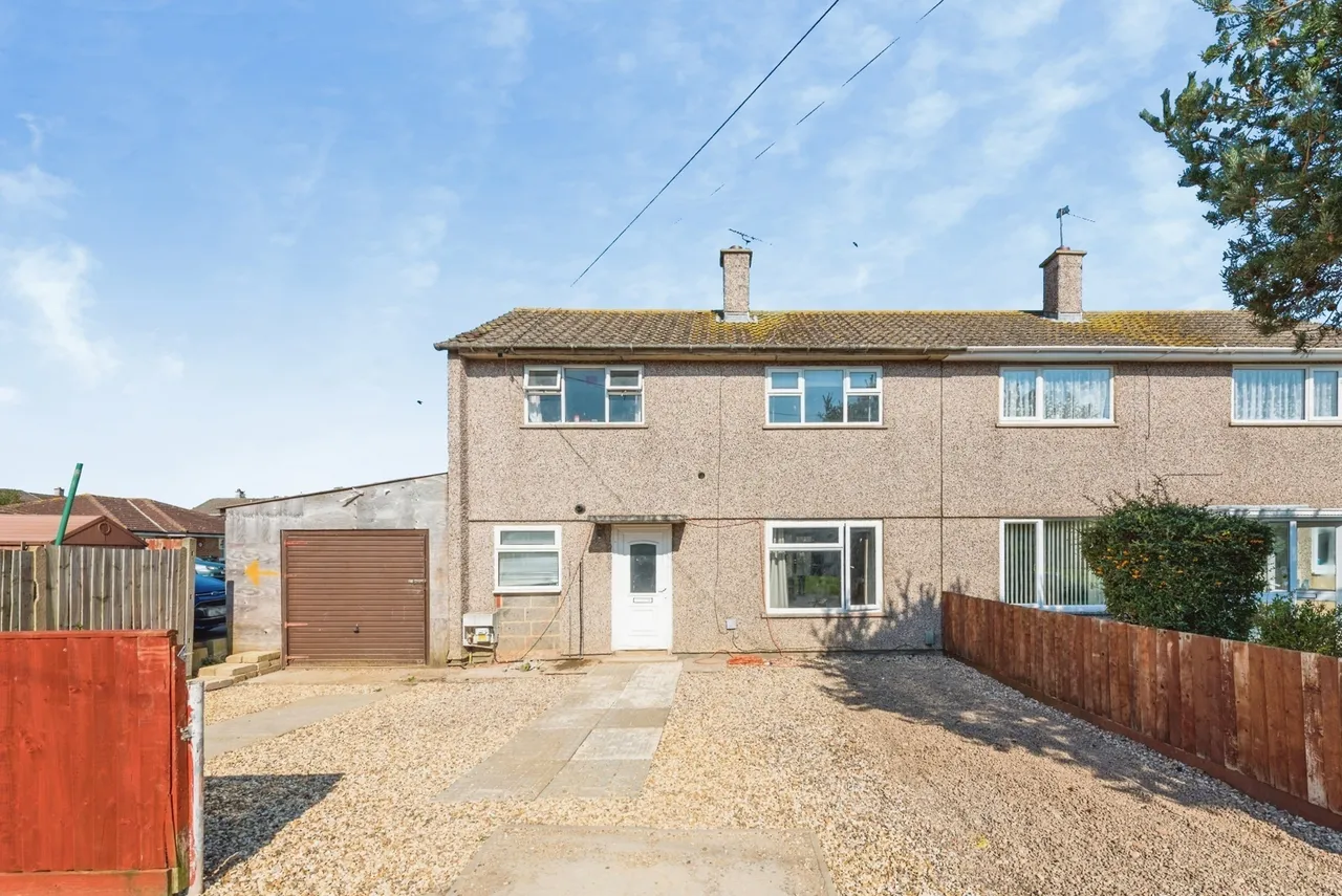 3 bed house for sale — Monkton Close, SWINDON, Wiltshire, SN3