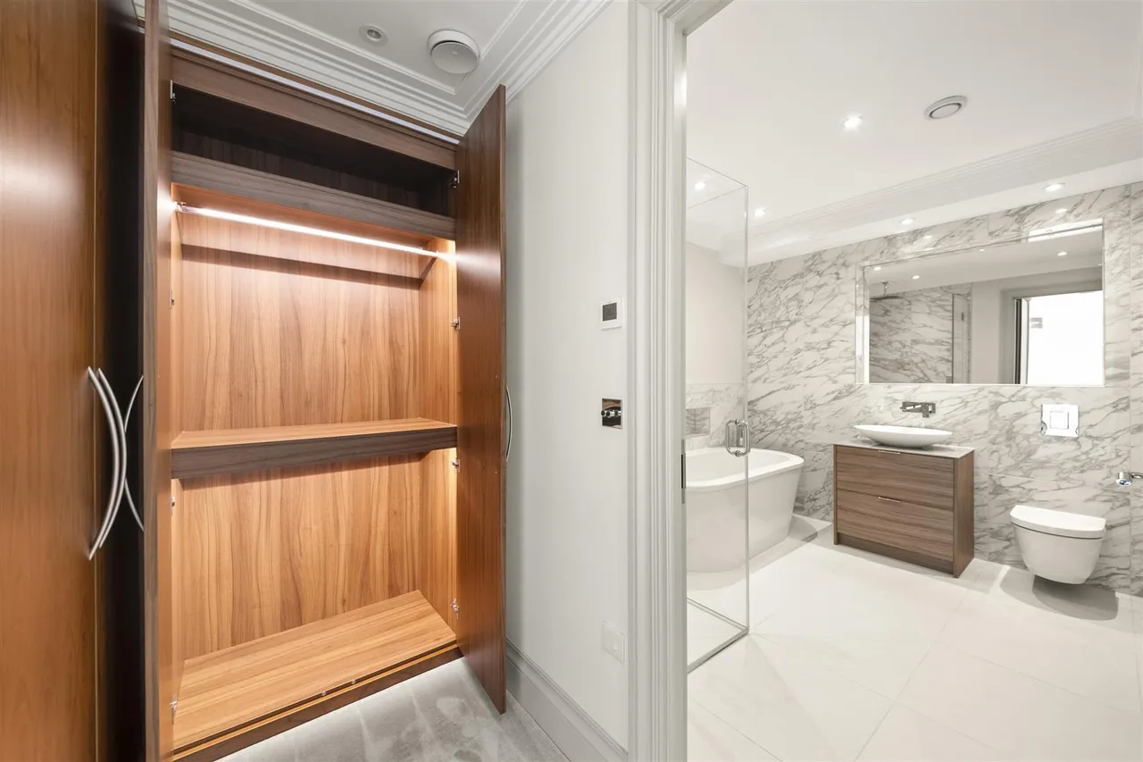 The Drive, Ickenham, photo 18