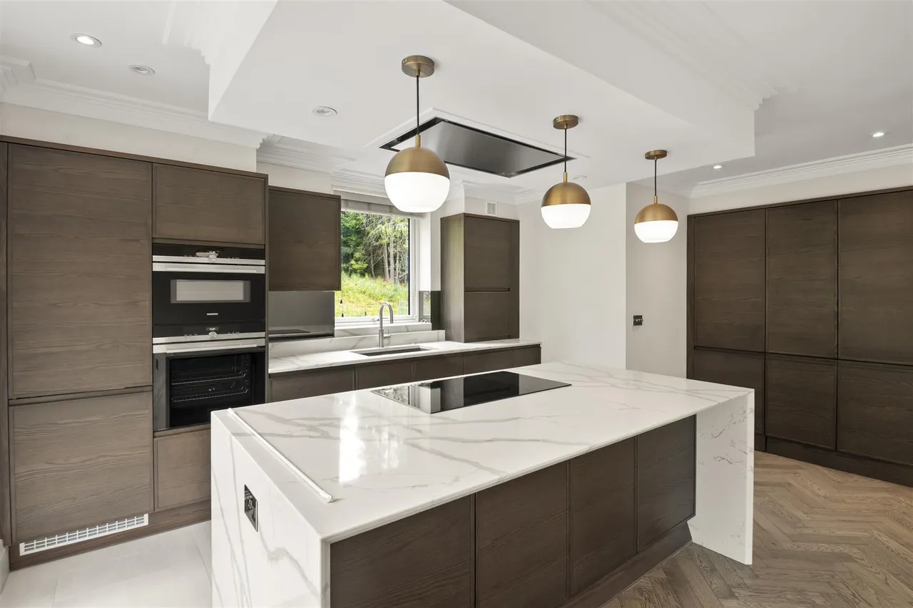 The Drive, Ickenham, photo 7