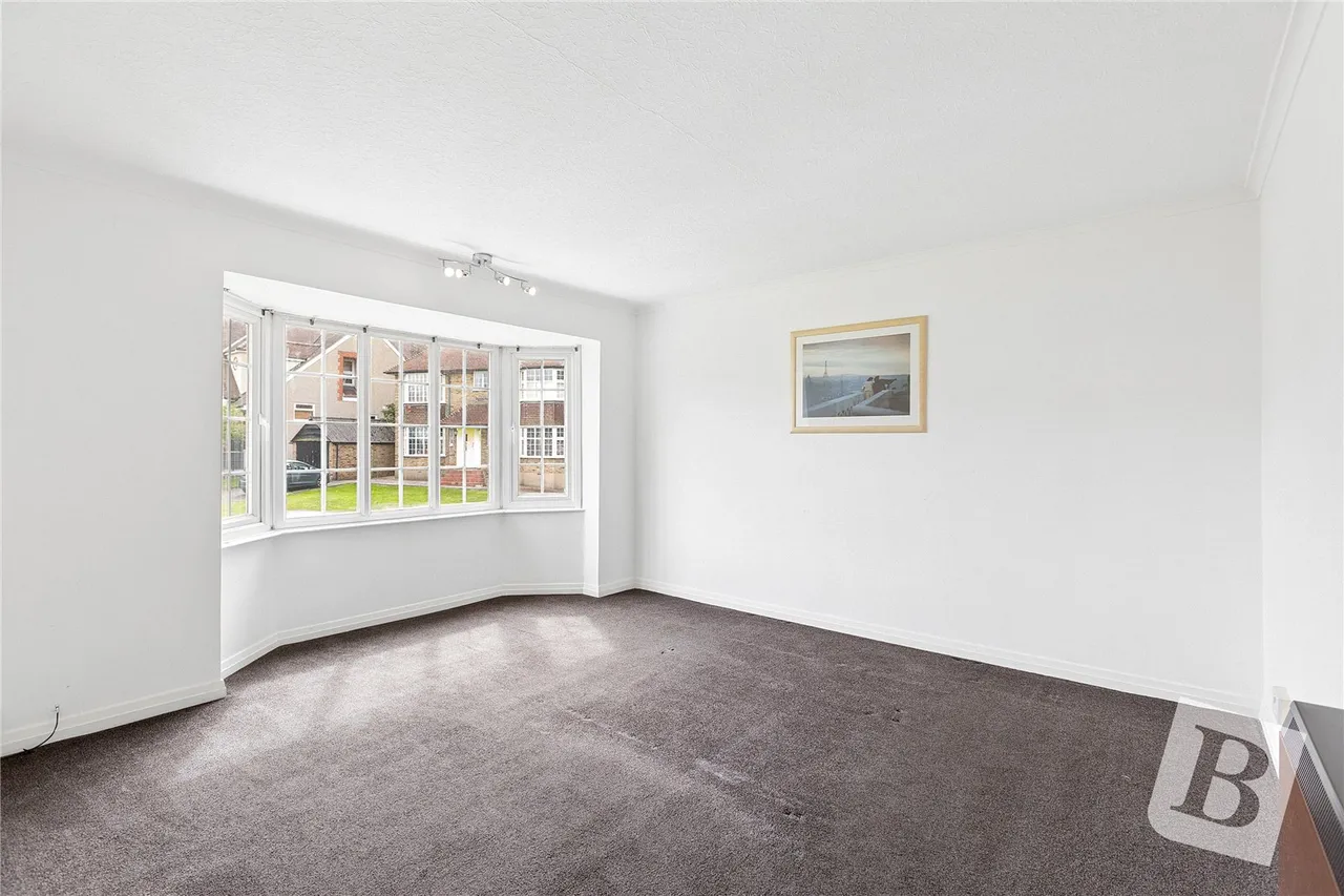 Waldegrave Court, Upminster, RM14, photo 12