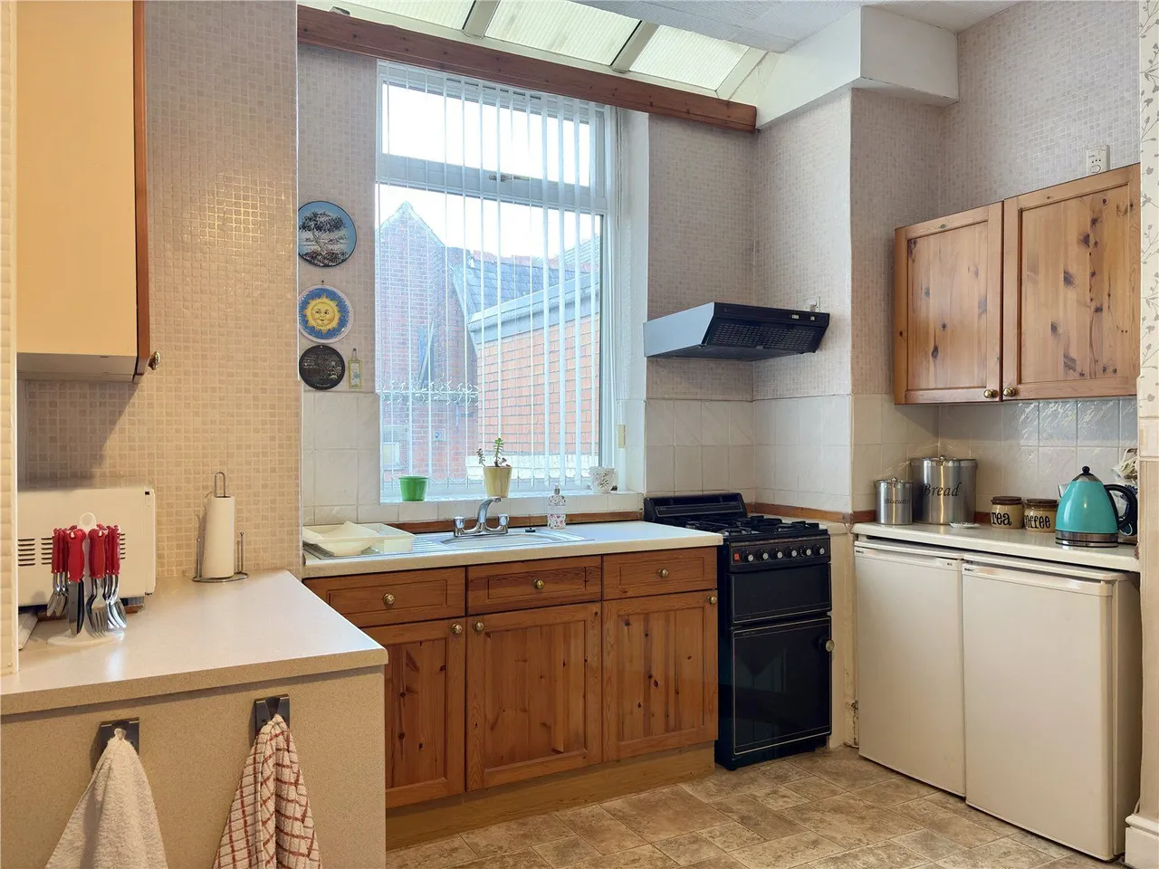 Montgomery Street, Hollins, OL8, photo 5