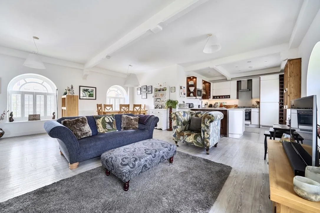Wharfedale Drive, Otley, LS21, photo 9