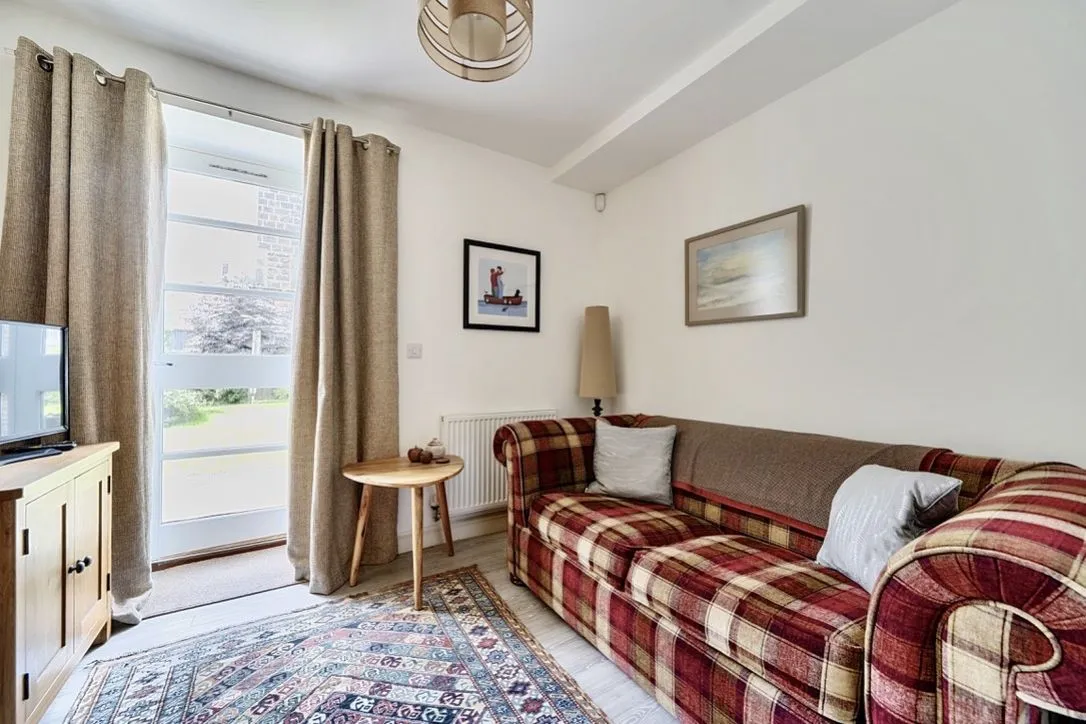 Wharfedale Drive, Otley, LS21, photo 20