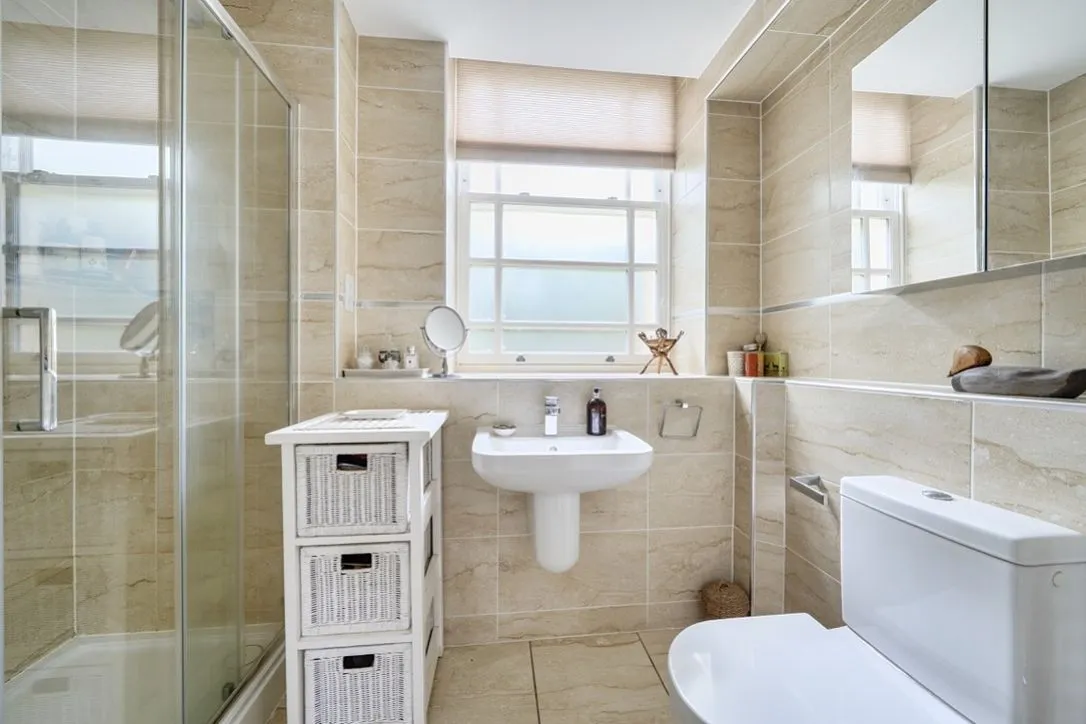 Wharfedale Drive, Otley, LS21, photo 14