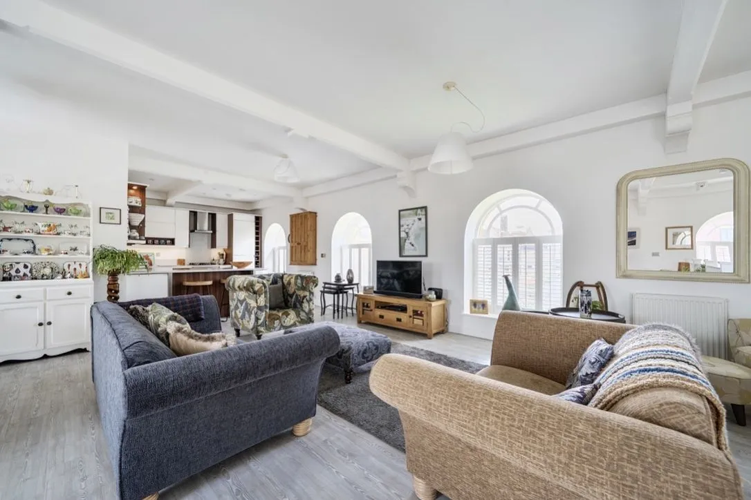 Wharfedale Drive, Otley, LS21, photo 10