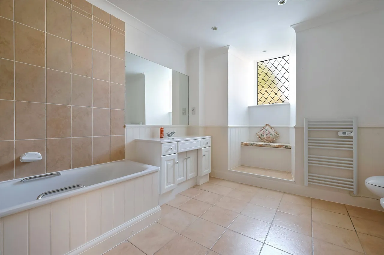 Neb Lane, Oxted, RH8, photo 6