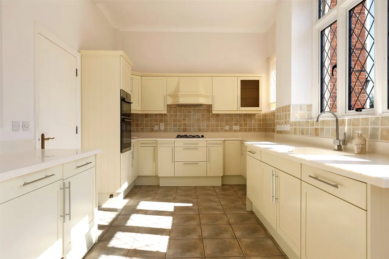 Neb Lane, Oxted, RH8, photo 9