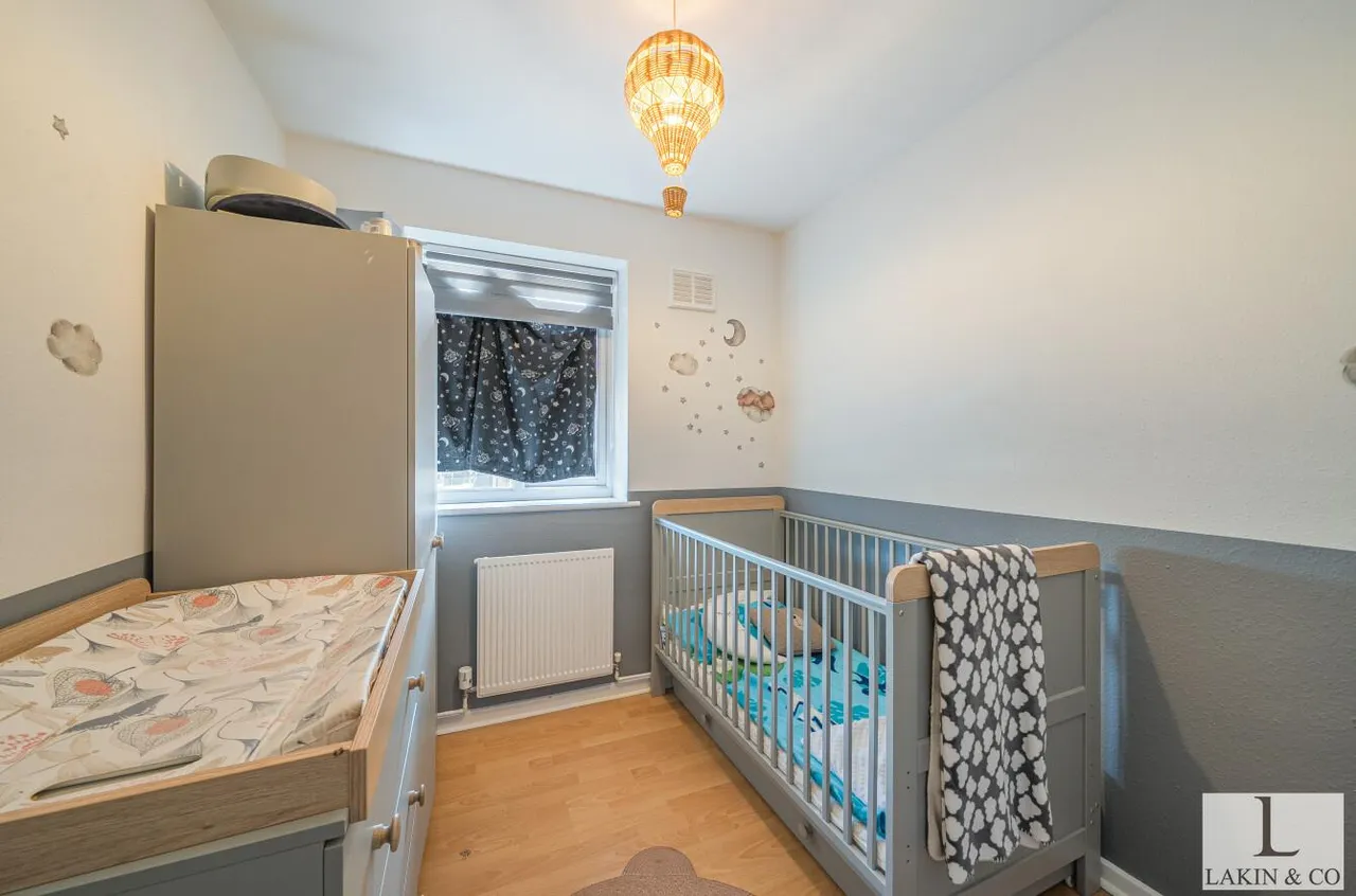 The Dingle, Hillingdon, UB10 0DH, photo 9