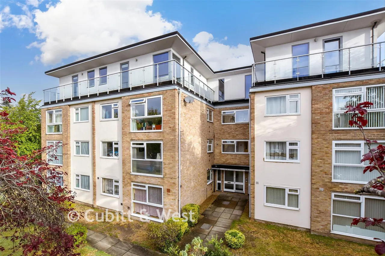 1 bed flat for sale, Carshalton Road, Sutton, SM1