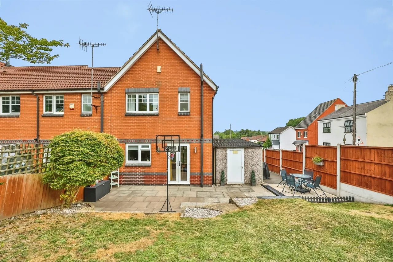 Jasmine Court, Heanor, DE75, photo 3
