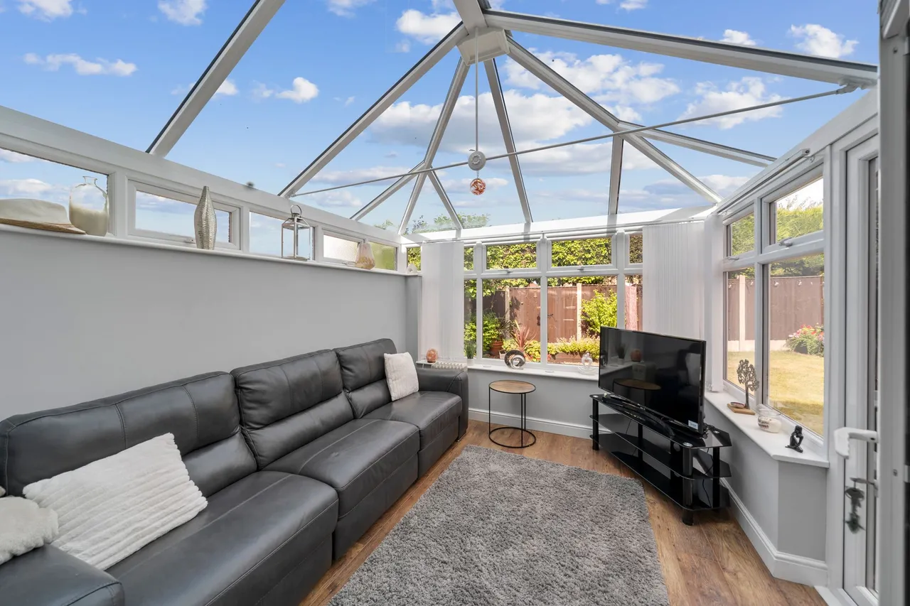 Wotton Drive, Ashton-In-Makerfield, Wigan, Wigan, WN4 8XR, photo 8