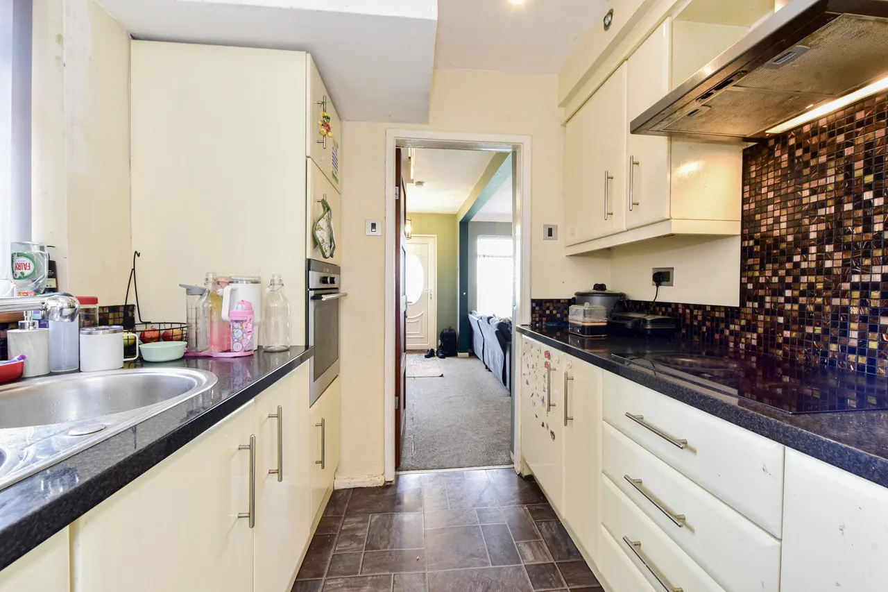 Fort Hill Road, Sheffield, S9, photo 8