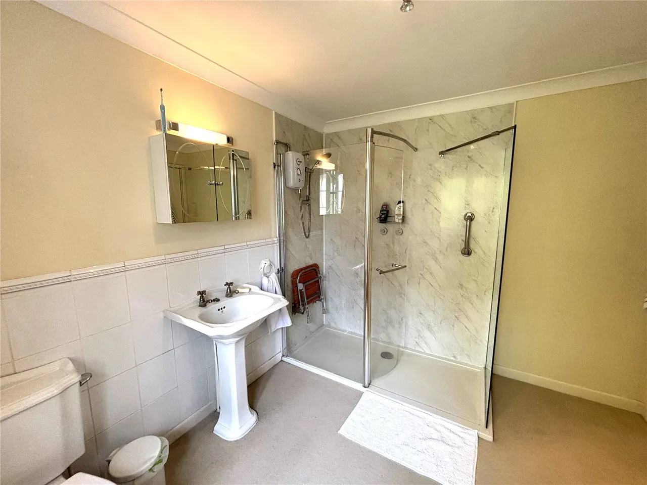 Vicarage Road, Lover, Salisbury, Wiltshire, SP5 2PE, photo 9
