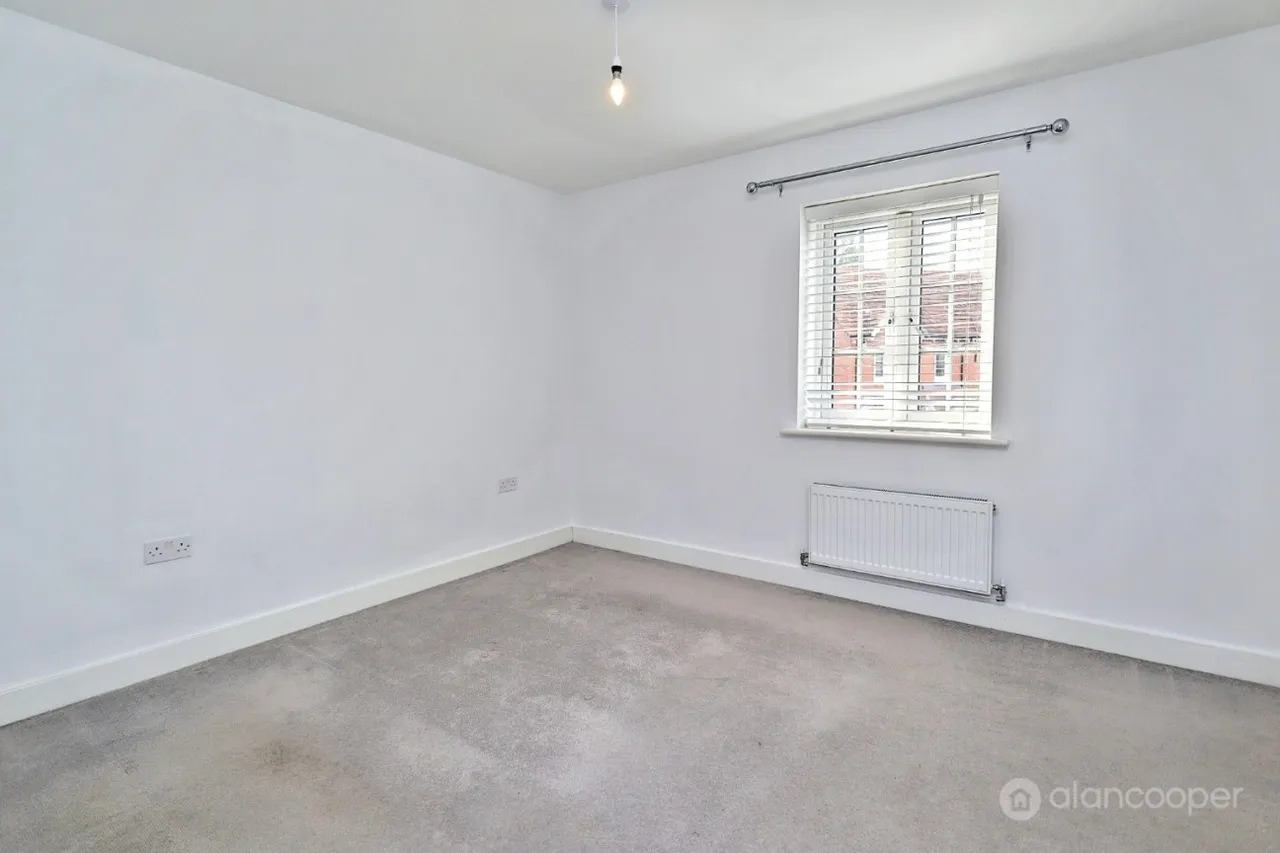Sunburst Drive, Manor Fields, CV11, photo 15