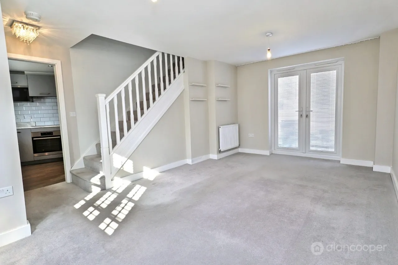 Sunburst Drive, Manor Fields, CV11, photo 3