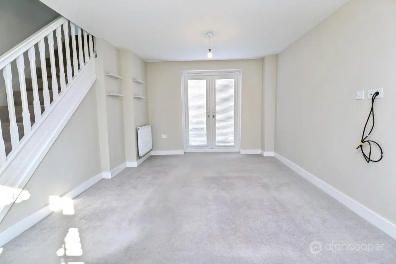 Sunburst Drive, Manor Fields, CV11, photo 5