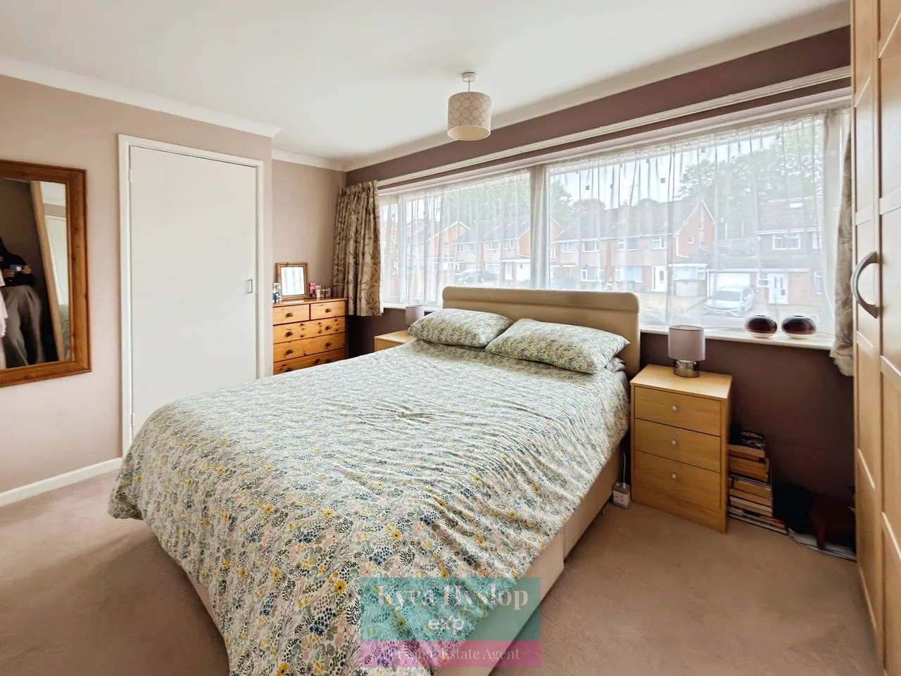 Beverley Close, Exeter, EX2, photo 13
