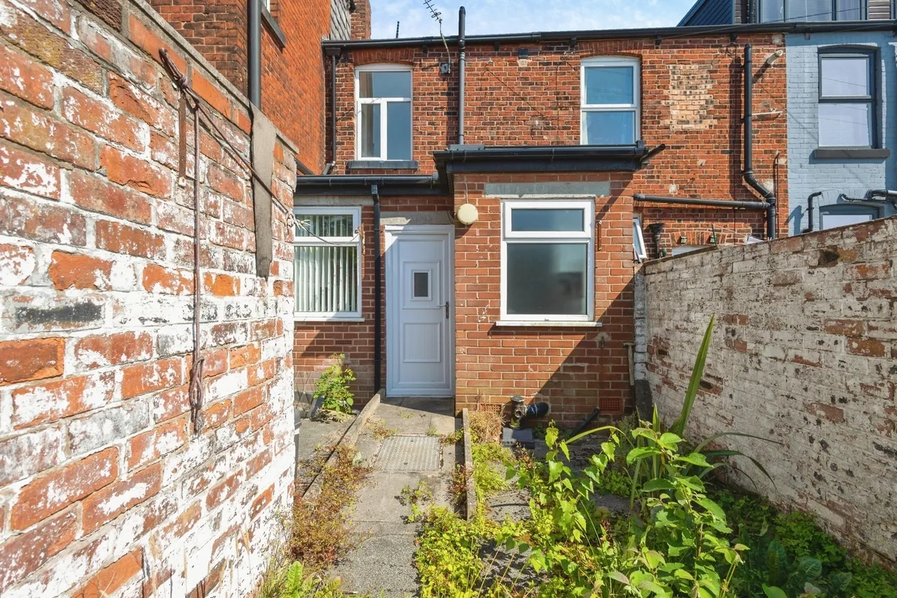 Cheetham Hill Road, Dukinfield, Greater Manchester, SK16, photo 24