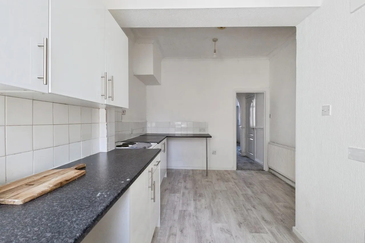 Cheetham Hill Road, Dukinfield, Greater Manchester, SK16, photo 7